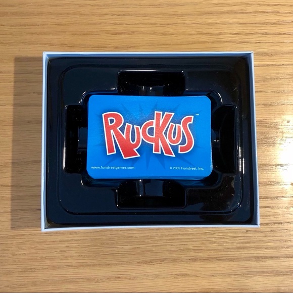 Ruckus (card game) - Picture 3 of 5